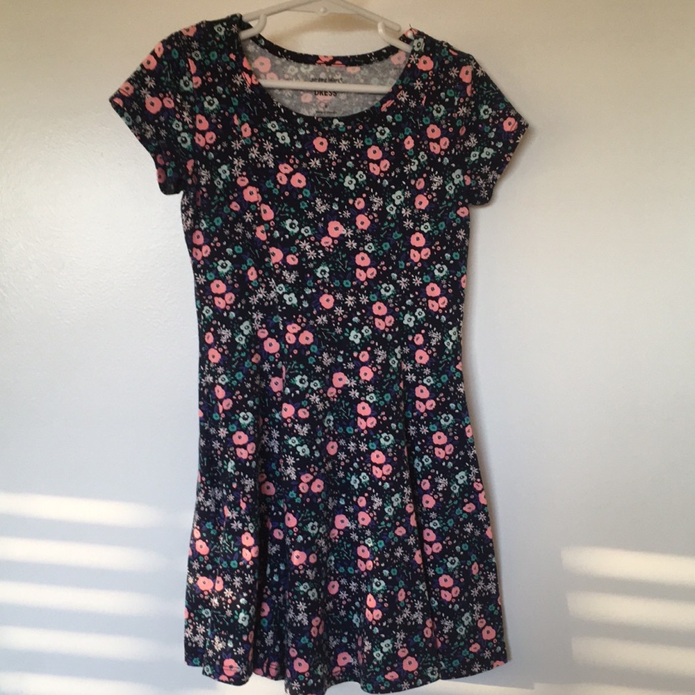 Girls Size 6 Spring Dress